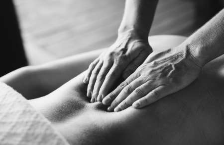 Massage  Domicile pour Couple, Femmes et Hommes