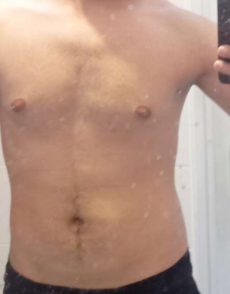 Jeune homme dispo pour tt les femmes plus âgées np